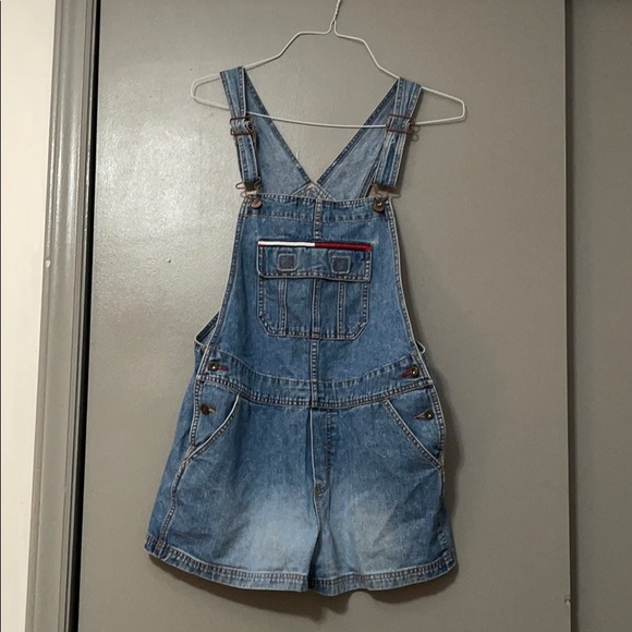 Tommy Hilfiger Pants - Tommy Hilfiger Jean short overalls